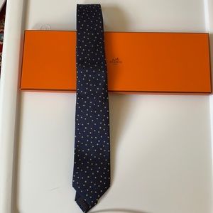 Hermès Tie Brand New Navy Blue/Yellow Stars